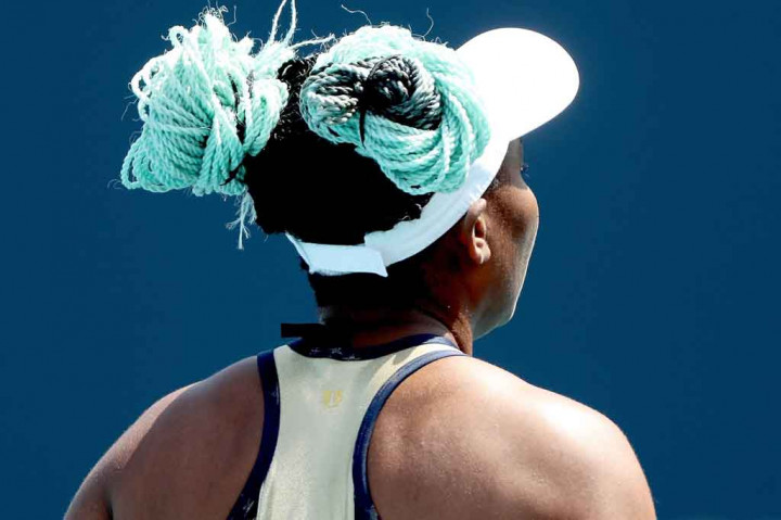 Setelah Diyas melaju di set pertama, Williams membalas pada set kedua dengan mematahkan servis lawannya dari Kazakhstan pada game ke-12 untuk memaksakan tie break. Williams menyelamatkan tiga match point untuk memperpanjang tie break, tetapi kemudian memberi Diyas match point keempat dengan kesalahan ganda untuk melengkapi kemenangan lawannya tersebut.