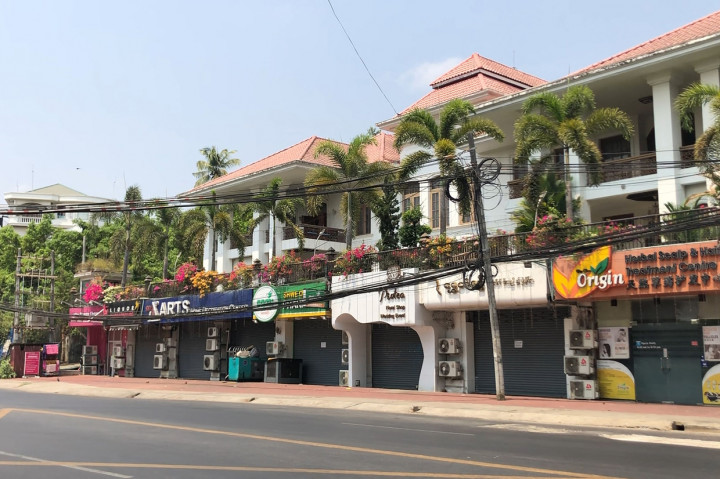 Mereka akan melakukan 'serangan diam' dengan banyak bisnis tutup dan seruan agar orang-orang tinggal di rumah. Keputusan itu dilakukan usai kematian anak perempuan berusia 7 yang ditembak oleh pasukan keamanan di Mandalay.