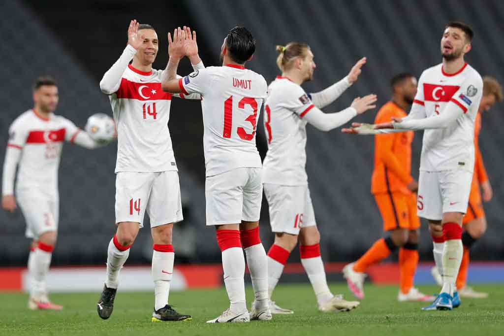 Dengan hasil tersebut Turki untuk sementara memuncaki klasemen Grup G dengan tiga poin, sementara Belanda di urutan terbawah dengan poin 0.
