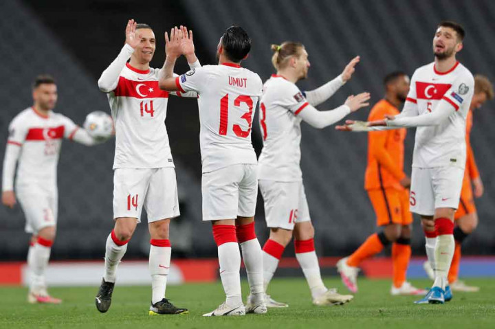 Dengan hasil tersebut Turki untuk sementara memuncaki klasemen Grup G dengan tiga poin, sementara Belanda di urutan terbawah dengan poin 0.