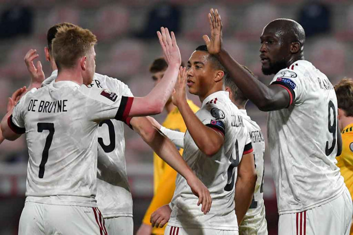 Pada menit ke-72, Belgia mendapat hadiah tendangan penalti setelah Mertens dijatuhkan Chris Mepham di kotak terlarang. Kesempatan itu dimanfaatkan dengan baik oleh Lukaku yang menjadi algojo dan memperdaya kiper Danny Ward guna memperlebar keunggulan Belgia 3-1.