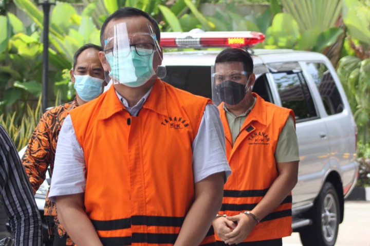 Tim penyidik Komisi Pemberantasan Korupsi (KPK) telah menyelesaikan berkas penyidikan Mantan Menteri Kelautan dan Perikanan Edhy Prabowo dalam kasus suap izin ekspor benih lobster atau benur.