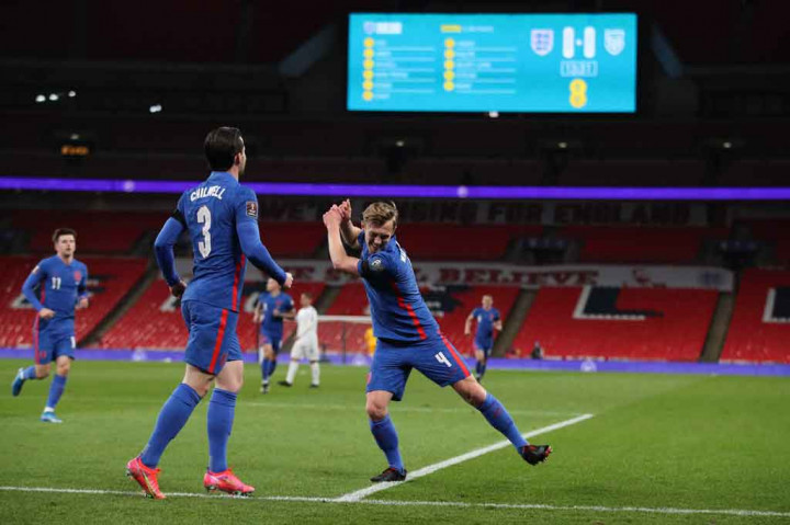 Pesta gol Inggris dimulai pada menit ke-14 ketika James Ward-Prowse membawa tim tuan rumah memimpin 1-0. Bermula dari kerja sama Raheem Sterling dan Mason Mount, Ben Chilwell mengirim umpan mendatar dari sayap kiri yang diselesaikan Ward-Prowse dengan sontekan kaki kiri ke arah tiang dekat.