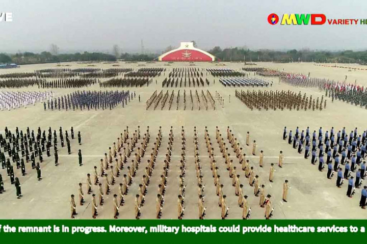 Rezim militer Myanmar menggelar unjuk kekuatan besar saat parade tahunan Hari Angkatan Bersenjata, Sabtu, 27 Maret 2021.
