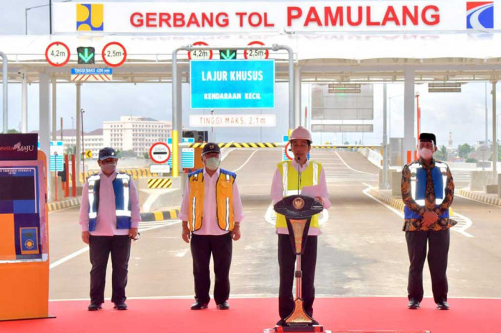 “Alhamdulillah pada pagi hari ini jalan tol Serpong-Cinere ruas Serpong-Pamulang dan jalan tol Cengkareng-Batu Ceper-Kunciran telah selesai dan dapat digunakan,” kata Presiden dalam sambutannya.