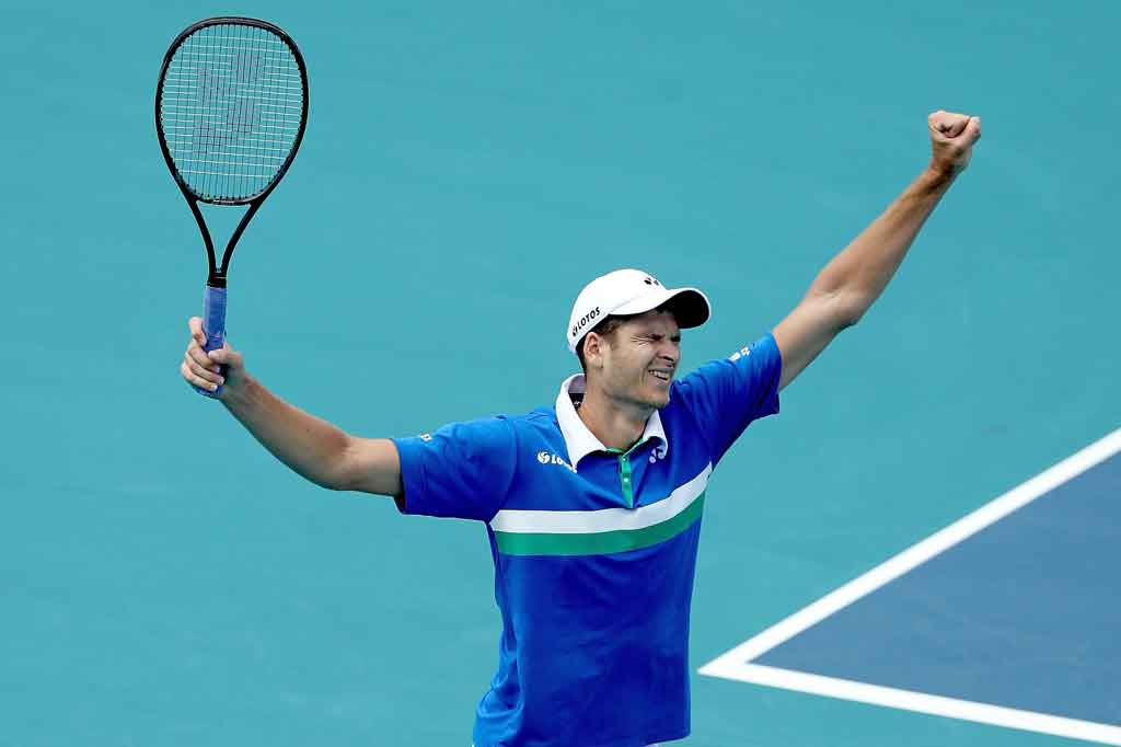 Dengan kemenangan ini, Hurkacz akan masuk ke jajaran 20 besar ATP untuk pertama kalinya, naik dari peringkat ke-37. Sinner juga diproyeksikan akan mencapai peringkat ke-23 ATP.