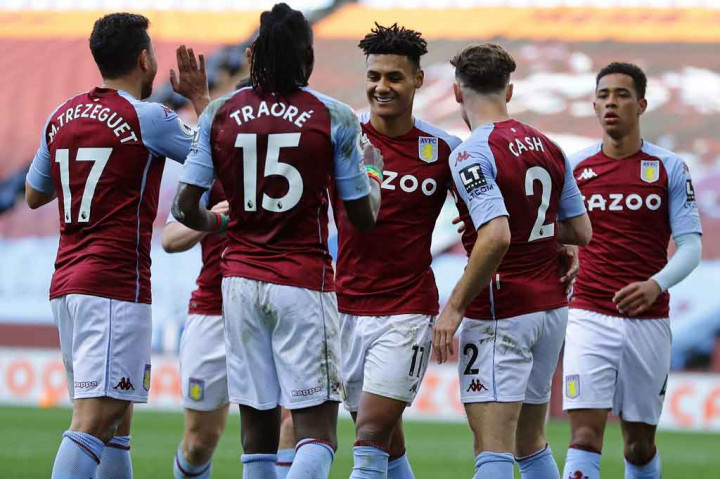 Kebangkitan Villa dilengkapi oleh Ollie Watkins yang menyontek bola umpan silang matang kiriman Bertrand Traore untuk melengkapi kemenangan tuan rumah menjadi 3-1 atas Fulham.