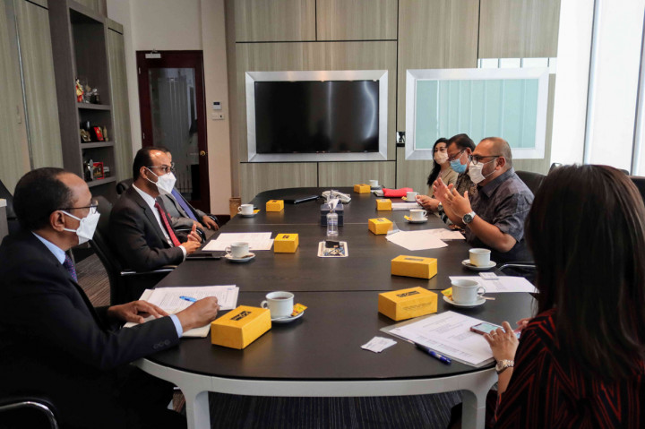 Media Group News menerima kunjungan Duta Besar Uni Emirat Arab untuk Indonesia Abdullah Salem Obeid Al Dhaheri pada Selasa, 6 April 2021, pagi.
