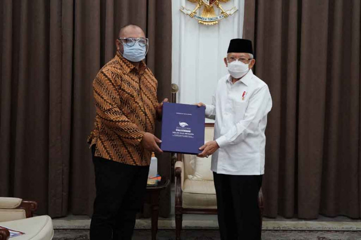 Pertemuan ini berlangsung sekitar pukul 11.00 WIB. Turut hadir dalam pertemuan tersebut Marketing dan Sales Metro TV Meniek Andini, News Director Metro TV Arief Suditomo, dan Direktur Utama Lampung Post Abdul Kohar.