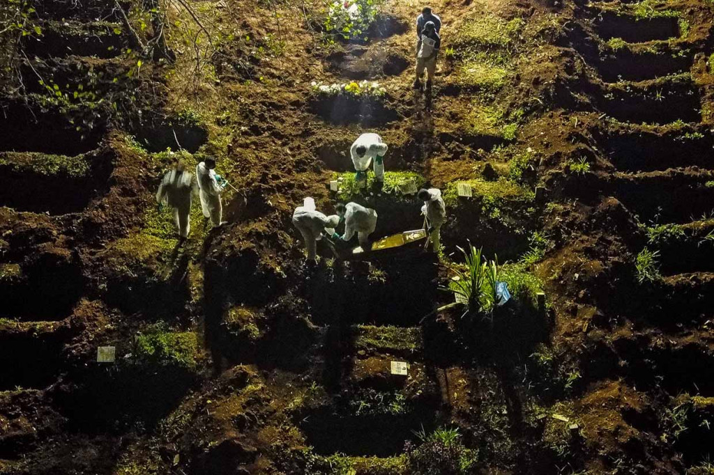 Kementerian Kesehatan Brasil menyatakan bahwa 4.195 orang telah meninggal karena virus tersebut.