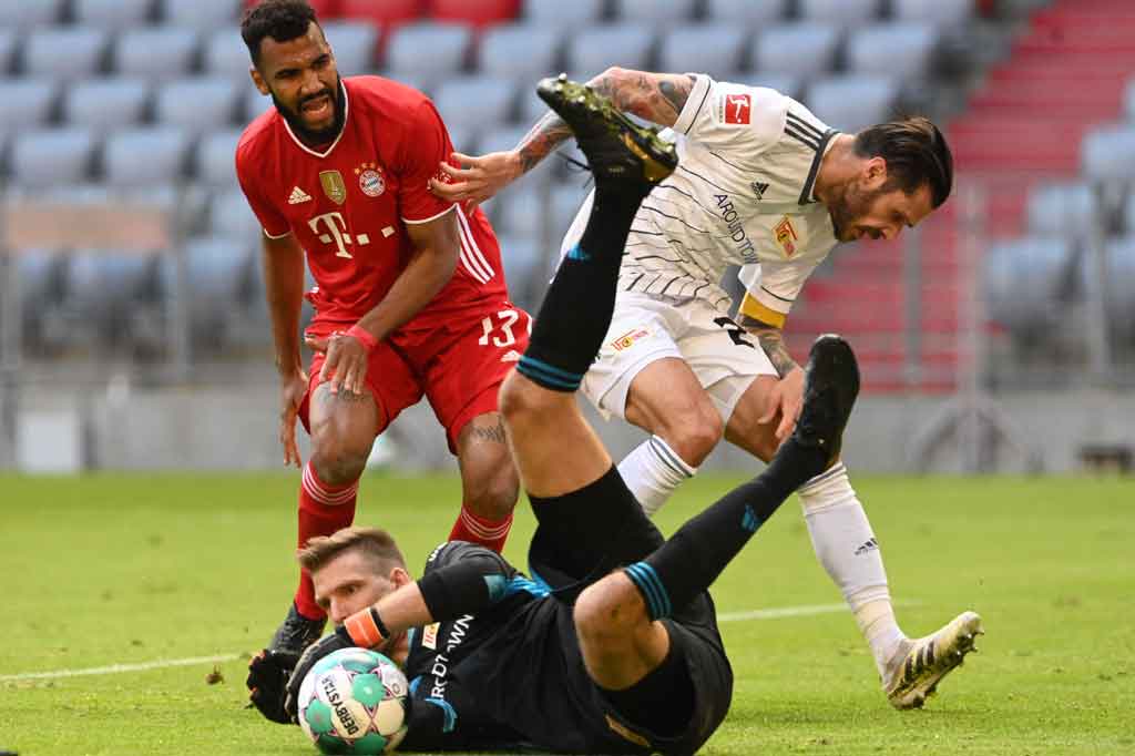 Absennya Robert Lewandowski dan Serge Gnabry sangat disarasakan oleh kubu Bayern yang hanya mampu dua kali menemui sasaran dari 14 percobaan yang mereka lepaskan sepanjang laga.