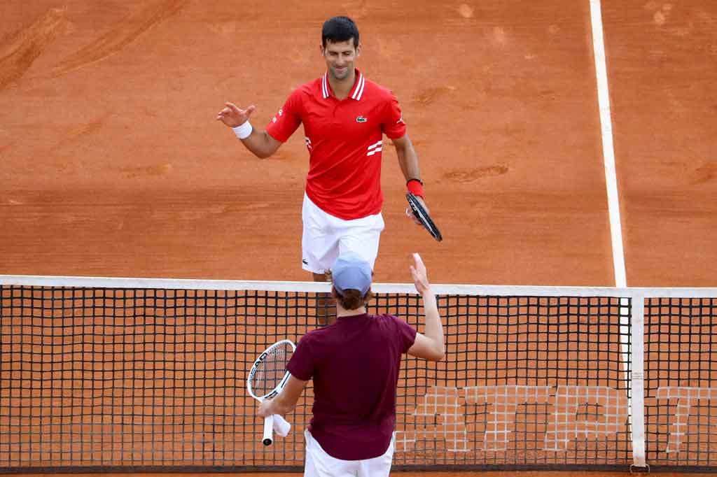 Petenis nomor satu dunia asal Serbia itu melangkah ke babak ketiga Monte Carlo Masters usai meraih kemenangan dua set langsung 6-4, 6-2.