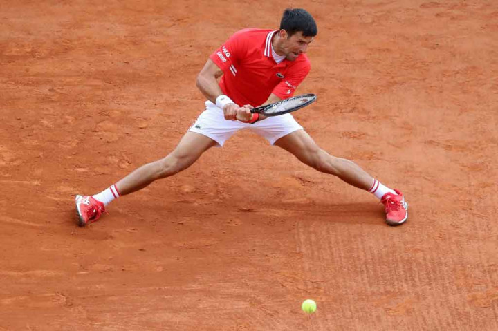 Djokovic butuh sekitar 1,5 jam untuk menuntaskan pertemuan perdananya dengan petenis peringkat 22 dunia Sinner, 19, dengan mencatatkan 20 winner.