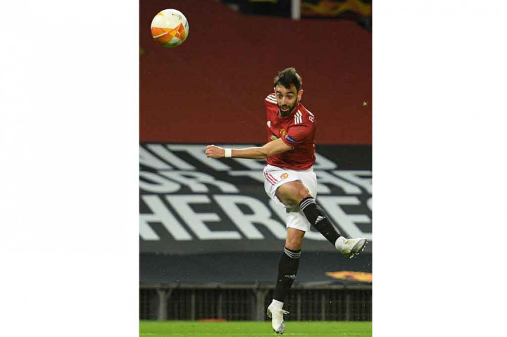 MU mampu mengendalikan kembali jalannya pertandingan. Sayang tembakan Bruno Fernandes masih melambung di atas mistar gawang dan sepakan Fred dari tepian kotak penalti melenceng dari sasaran. Keunggulan MU bertahan hingga turun minum.