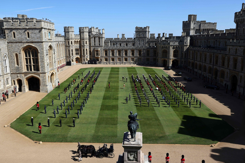 Namun lebih dari 700 personel Angkatan Bersenjata dari Royal Navy, Royal Marines, British Army, dan Royal Air Force akan memberikan dukungan seremonial selama pemakaman.