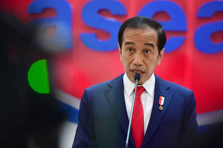 Presiden Joko Widodo dalam ASEAN Leaders Meeting (ALM) menegaskan bahwa kekerasan di Myanmar harus dihentikan dan demokrasi di negara tersebut juga harus segera dikembalikan.