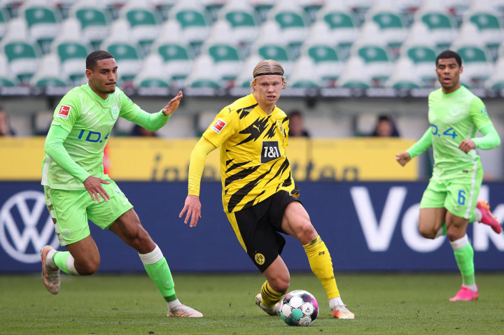 Dortmund bermain dengan tempo cepat sejak menit pertama.