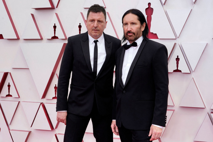 Film yang disulih suara oleh Jamie Foxx ini juga masuk dalam nominasi Best Original Score dan Best Sound.