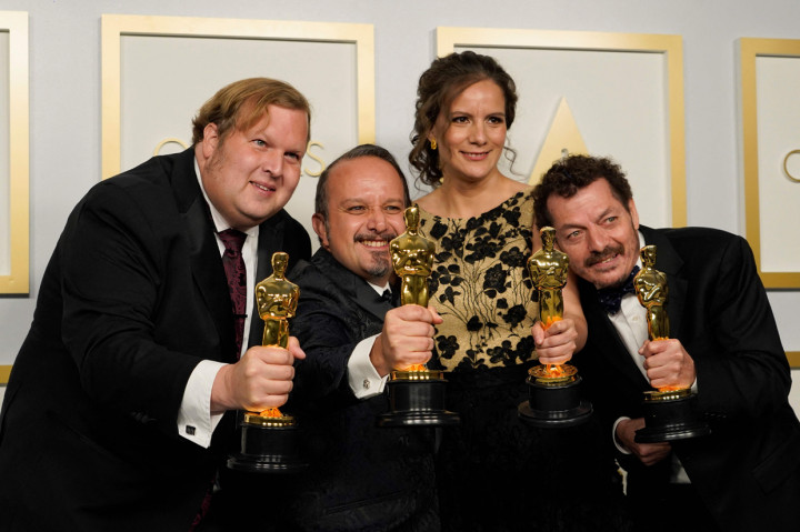 Nominasi kategori Best Sound sudah dimenangkan oleh film Sound of Metal. Dengan begitu kesempatan Soul untuk kembali menang hanya ada pada nominasi kategori Best Original Score.