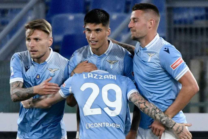 Enam menit memasuki babak kedua tuan rumah berhasil menggandakan keunggulan lewat gol kedua Correa.