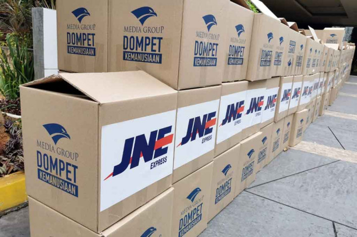 Melanie menambahkan sisa paket sembako bakal dikirim ke keluarga terdampak pandemi covid-19 dari Aceh sampai Papua. 