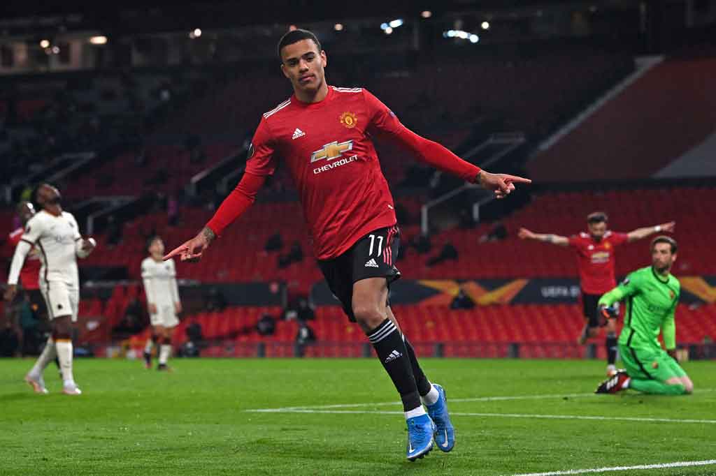 MU terus menjaga kendali permainan dan pada menit ke-86 Mason Greenwood turut mencatatkan namanya di papan skor dengan sepakan keras menyelesaikan umpan kiriman Cavani. Skor 6-2 untuk kemenangan tuan rumah bertahan hingga laga usai.