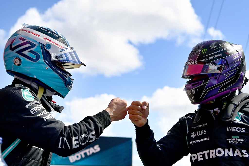 Dengan catatan 1:18,348, Bottas pun mengklaim pole position ke-17 dalam kariernya demi menunda upaya Hamilton mencatatkan rekor baru dengan meraih pole position yang ke-100.