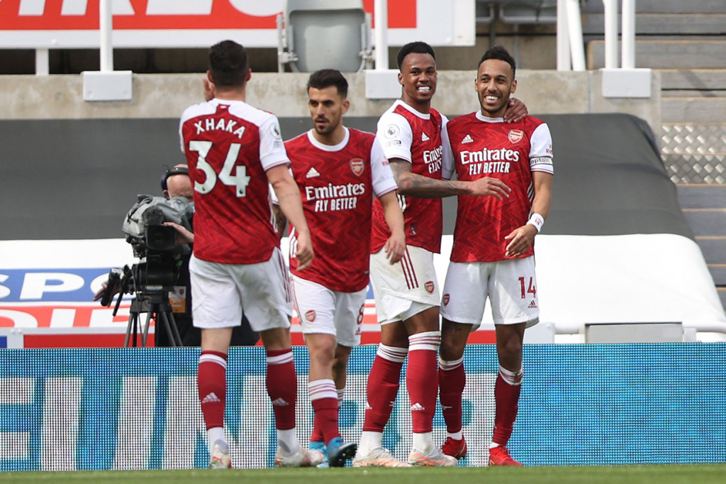 Kemenangan 2-0 ini membawa Arsenal ke posisi sembilan dengan 49 angka dari 34 laga. 