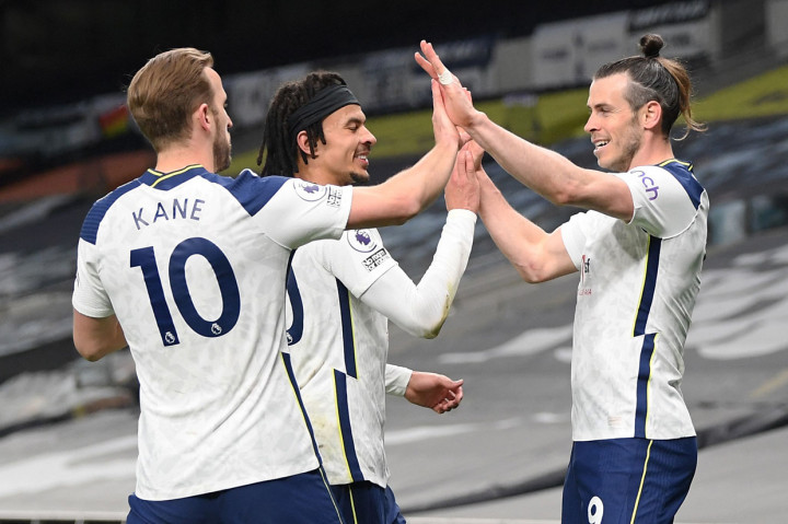 Tottenham Hotspur menang meyakinkan 4-0 saat menjamu Sheffield United di Tottenham Hotspur Stadium pada laga pekan ke-34 Liga Inggris.