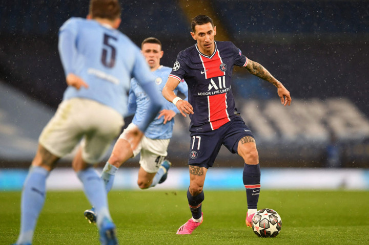 Dua menit berselang, Bernardo Silva hampir melakukan kesalahan fatal ketika gagal mengendalikan umpan Ederson dan bola direbut oleh Angel Di Maria. Beruntung bagi tuan rumah sepakan pemain sayap Argentina itu masih melenceng tipis di sisi gawang. Skor 1-0 bertahan hingga jeda.