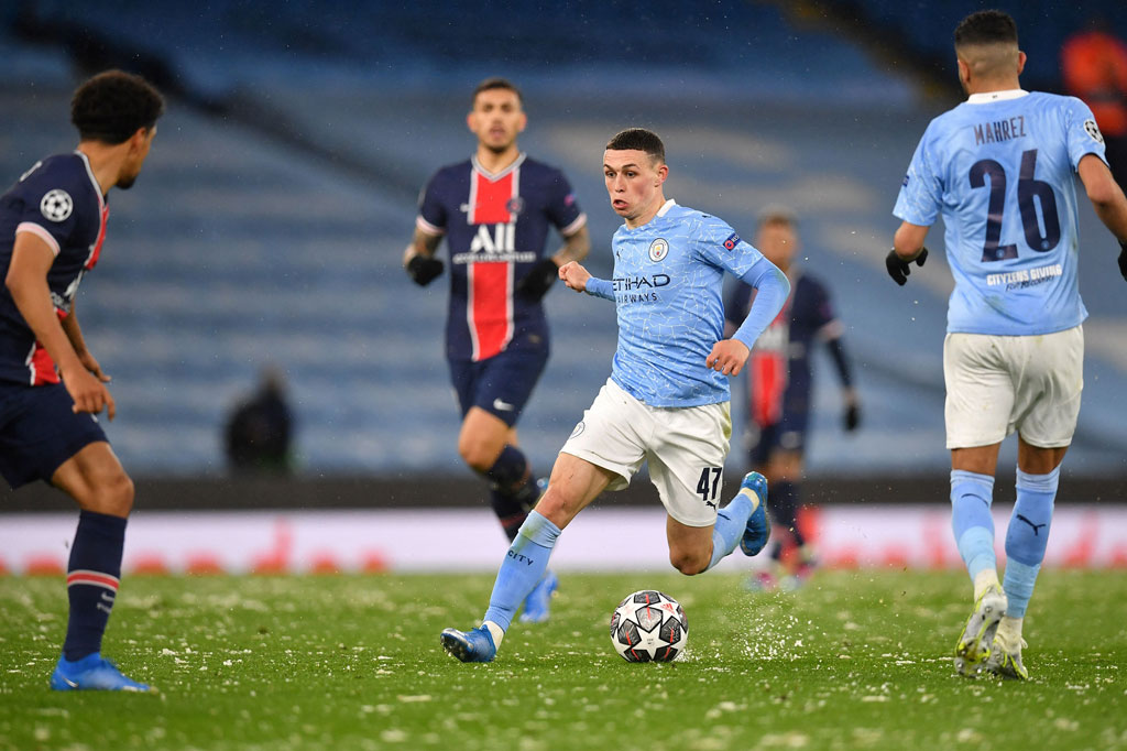 PSG memasuki babak kedua dengan agresivitas tinggi, tetapi gagal menembus barisan pertahanan City yang justru menciptakan beberapa peluang apik. Peluang didapat Phil Foden, tetapi tembakannya masih bisa dihentikan dengan baik oleh Navas.