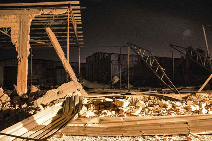 

Seorang warga sipil meninggal dunia dan enam lainnya luka-luka setelah serangan udara Israel menggempur Kota Kalatia, wilayah timur laut Suriah, rumah bagi keluarga Presiden Bashar al-Assad, Selasa, 4 Mei 2021 waktu setempat.