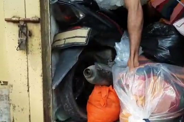 Pria tersebut mencoba mengakali petugas supaya bisa mudik dari Bandung ke Majenang, Cilacap, Jawa Tengah. 