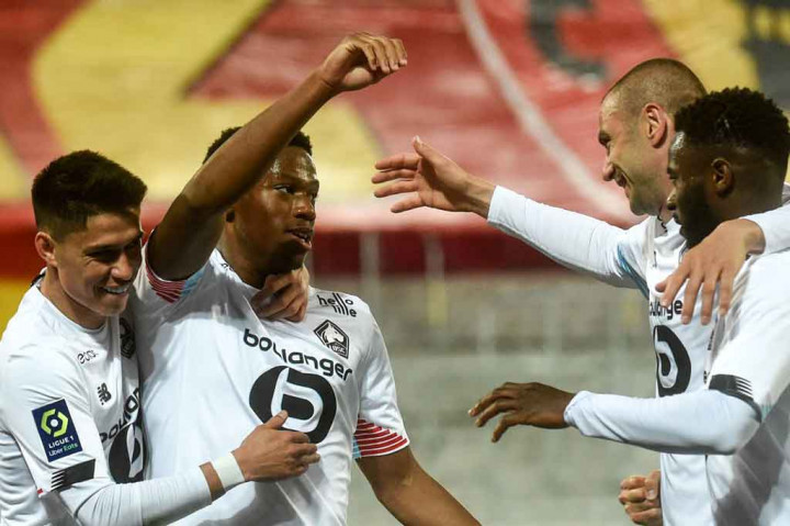 Unggul dua gol membuat Lille tampil lebih percaya diri serta dominan pada babak kedua. Tim tamu lantas memperbesar keunggulan pada menit ke-60 lewat sumbangan gol Jonathan David demi melengkapi kemenangan menjadi 3-0.