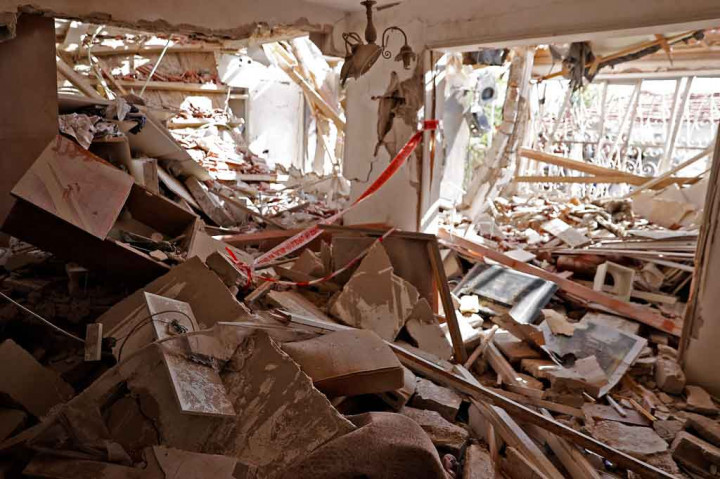 Aksi saling serang antara Israel dengan Hamas tersebut mengakibatkan sedikitnya 26 warga Palestina dan dua warga Israel meninggal dunia. 