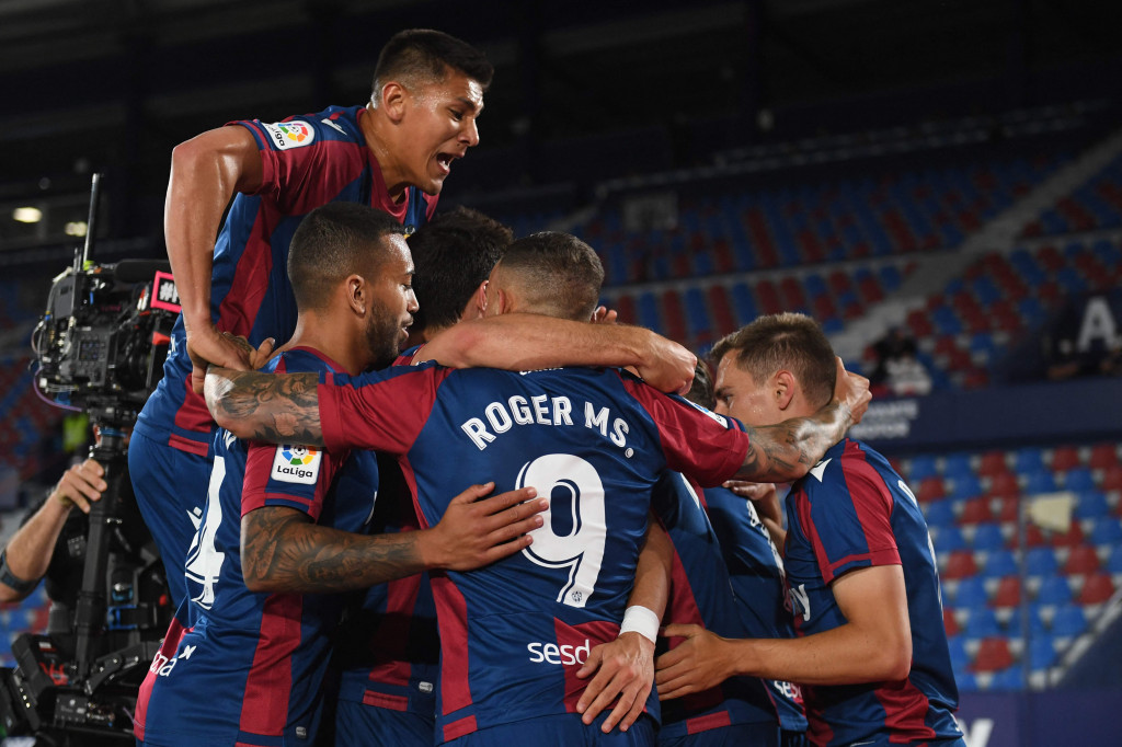 Levante menyamakan kedudukan menjadi 2-2 dua menit berselang. 