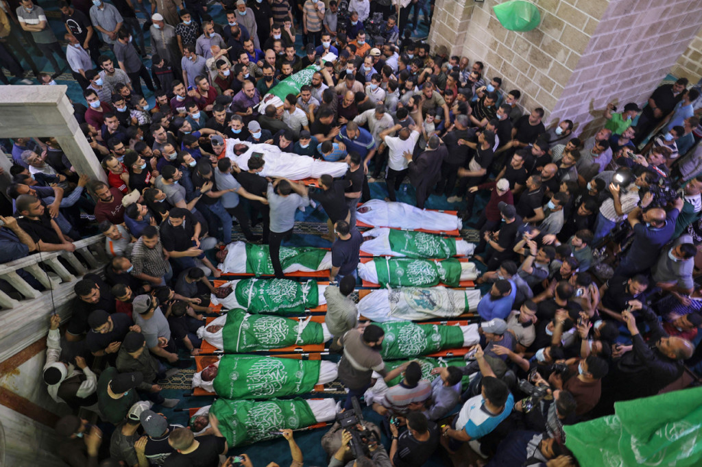 Kementerian Kesehatan Gaza menyampaikan setidaknya hingga kini sudah ada 84 orang tewas akibat serangan Israel tersebut. 17 Korban tewas di antaranya adalah anak-anak. Selain itu, lebih darui 480 lainnya terluka.