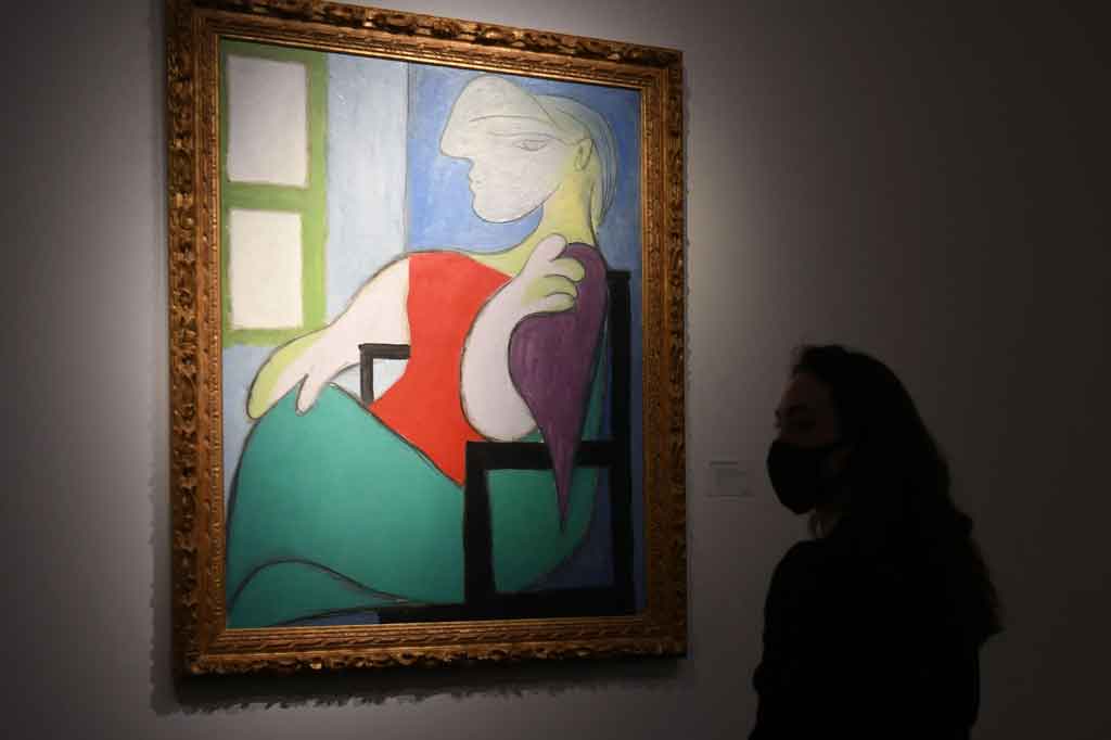 Ini adalah pertama kalinya dalam dua tahun sebuah karya memecahkan nilai USD100 juta, sejak salinan seri 'Meules' karya Claude Monet mencapai USD110,7 juta di Sotheby's, juga di New York.