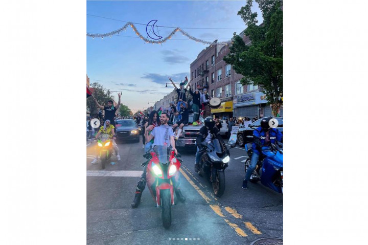 Namun, Bella merupakan warga negara Amerika Serikat. Ia lahir di Washington, D.C pada 9 Oktober 1996. 