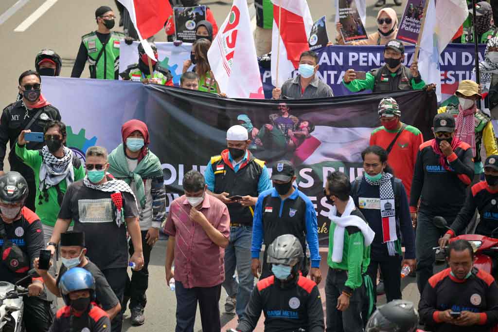 KSPI menggelar aksi untuk memprotes serangan militer Israel ke penduduk sipil Palestina serta tindakan kekerasan yang dilakukan Israel pada warga Muslim yang sedang beribadah di Masjid Al Aqsa pada bulan Ramadan.