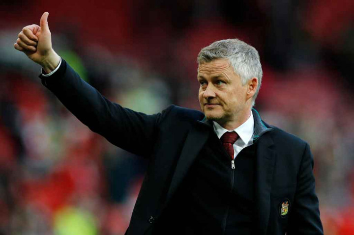 Skor 1-1 bertahan hingga bubaran. Hasil itu membuat MU tetap di peringkat kedua klasemen sementara dengan 71 poin dari 37 laga, sementara Fulham yang sudah terdegradasi sejak sepekan lalu, tak beranjak dari urutan ke-18 klasemen dengan 28 poin.