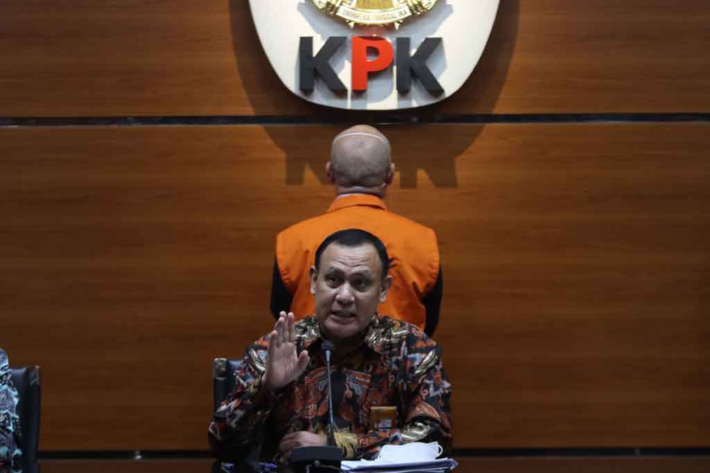 Selain Kiagus selaku pemilik PT Ayodya Multi Sarana, KPK juga menetapkan tersangka lainnya yang tidak hadir karena sakit, yaitu Solihah selaku Direktur Keuangan dan Investasi Jasindo Tahun 2008-2016 terkait kasus tersebut.