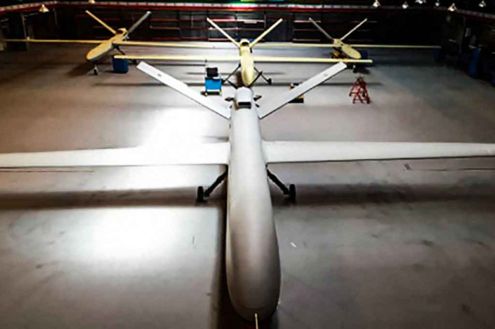 Drone 'Gaza' sebagai penghormatan kepada warga Palestina itu mampu membawa 13 bom saat terbang dengan ketinggian lebih dari 35.000 kaki dengan kecepatan hampir 350 kilometer per jam (200 mph) selama 20 jam.