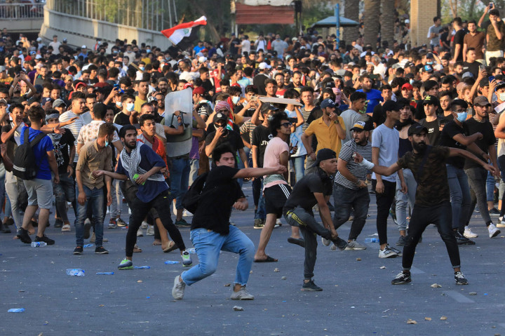 Unjuk rasa menuntut keadilan di Irak pada Selasa waktu setempat berujung ricuh. 