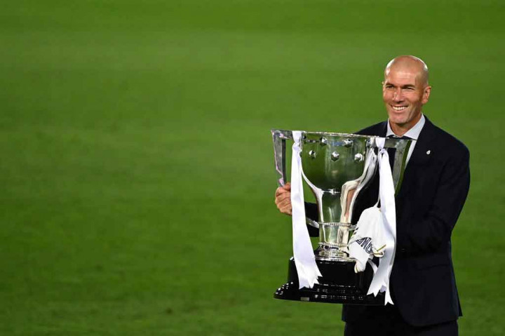 Pengumuman tersebut menandai akhir dari periode kedua Zidane bertanggung jawab atas raksasa Spanyol.  Pemenang Piala Dunia 1998 itu pertama kali melatih Madrid pada Januari 2016 dan membawa Los Blancos meraih gelar La Liga 2017 dan hat-trick gelar Liga Champions yang belum pernah terjadi sebelumnya sebelum tiba-tiba mundur pada 31 Mei 2018.