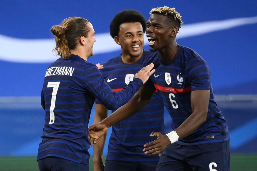 Dua menit babak kedua berjalan Prancis menggandakan keunggulan lewat sepakan terukur Antoine Griezmann.