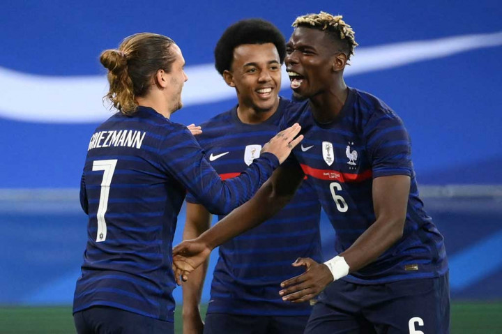 Dua menit babak kedua berjalan Prancis menggandakan keunggulan lewat sepakan terukur Antoine Griezmann.