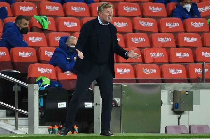 Dari 54 pertandingan yang didampingi Koeman, Barcelona membukukan 34 kemenangan dan menelan 11 kekalahan dihiasi 122 gol serta 58 kali kebobolan.