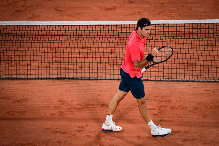 Federer berhasil menyusul Rafael Nadal (Spanyol) dan Novak Djokovic (Serbia) yang sebelumnya sudah terlebih dahulu lolos ke babak 16 besar Prancis Open 2021. Nadal lolos ke 16 besar usai mengalahkan Cameron Norrie (Inggris) dengan skor 6-3, 6-3, dan 6-3.