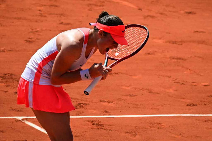 Dengan keberhasilannya tersebut, Zidansek menjadi perempuan Slovenia pertama yang mencapai semifinal Grand Slam.